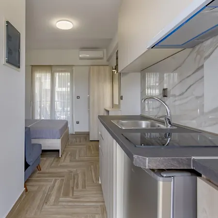 Star Aparthotel 4*