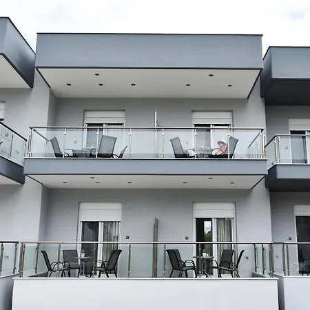 Star Aparthotel
